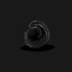 Leguano City – All Black